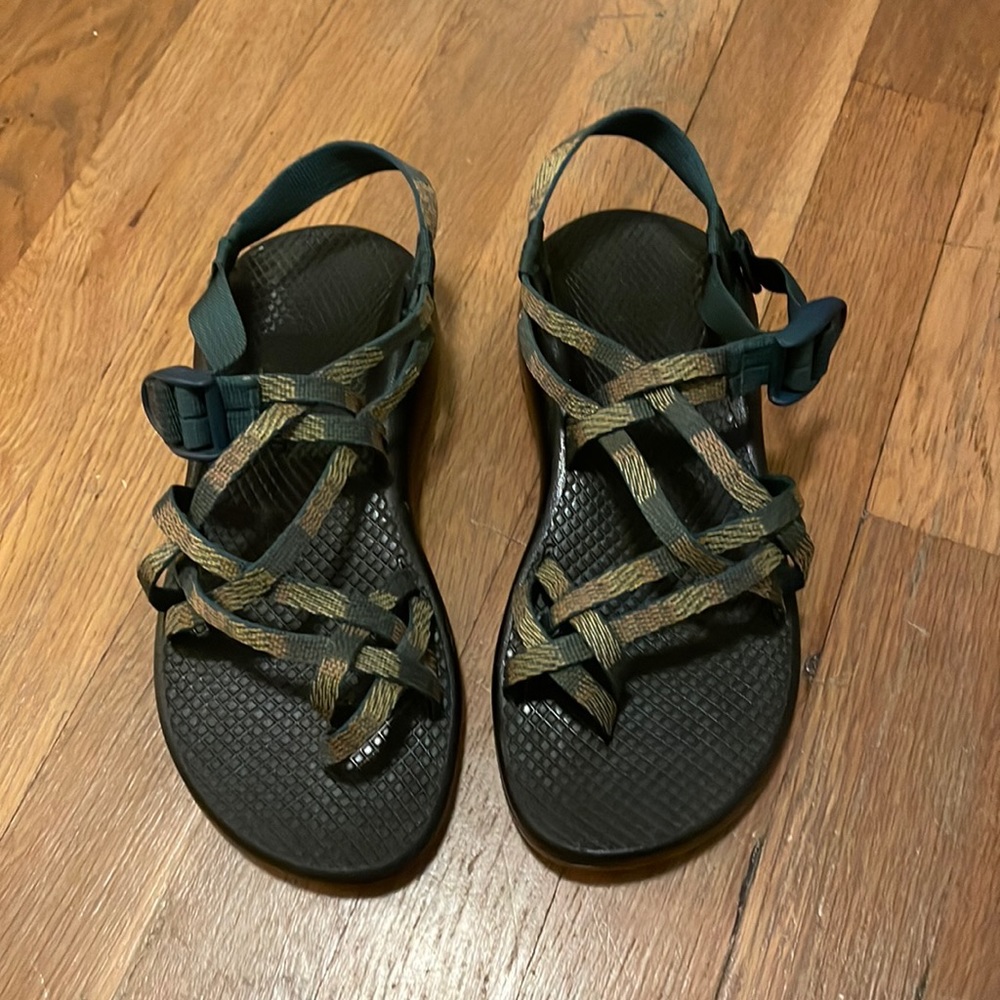 Chacos Adjustable Strap Sandals size 7